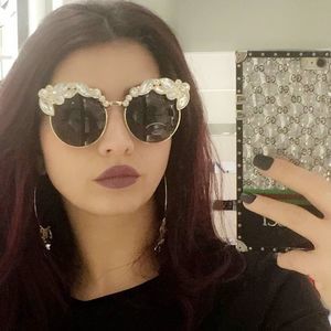 Meet your Posher, Hiba